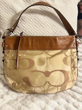 Coach Zoe Beige & Brown Signature OP Art Shoulder Hobo
